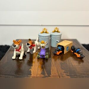 Disney Oliver and Company Dog Figure Set White Brown Purple Rolling Toys Lot